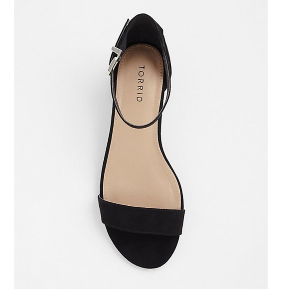 NWT!!! Torrid Block Heels - Picture 2 of 4